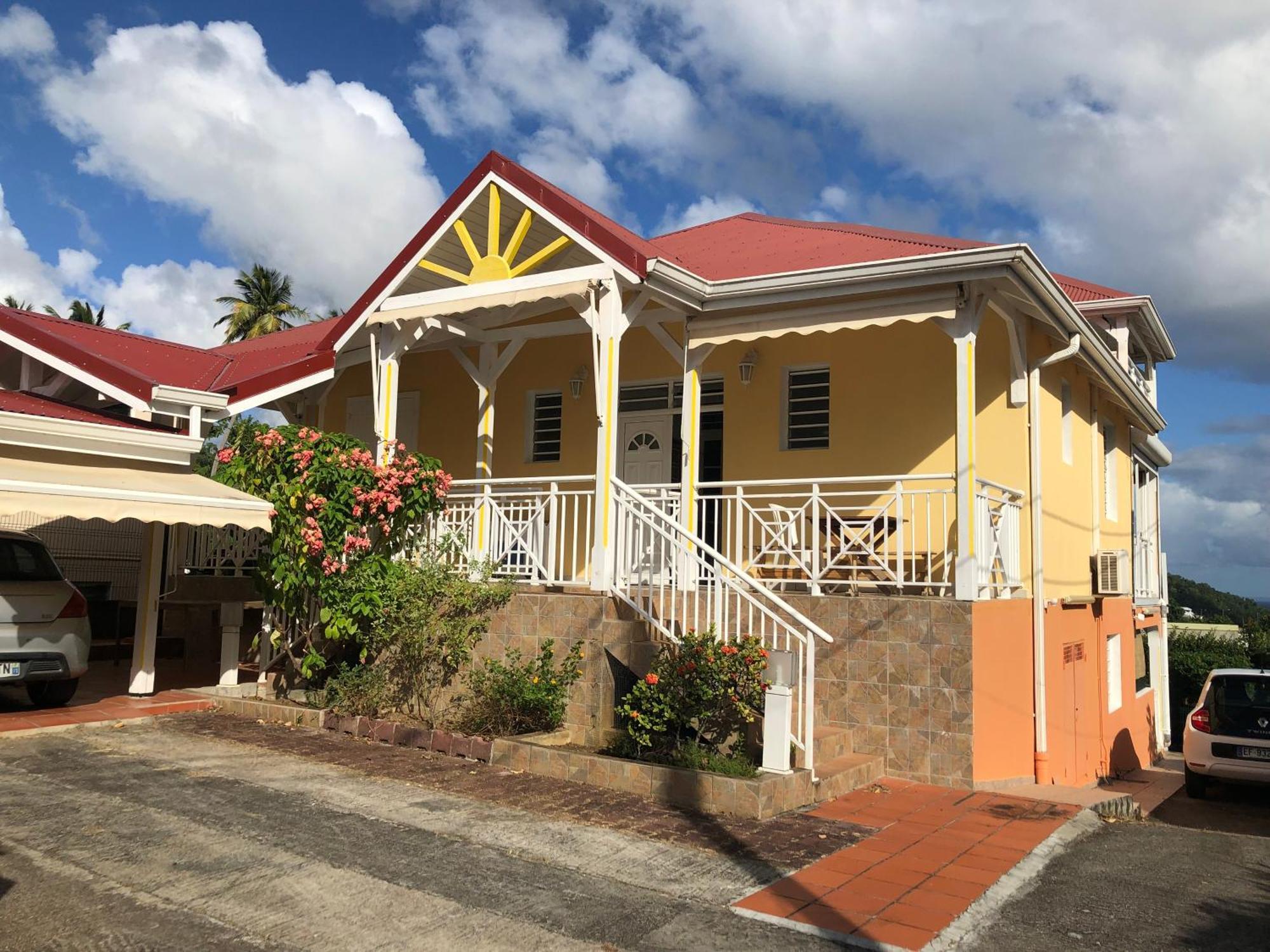 Jolie Villa De Bon Standing Trois-Rivières Εξωτερικό φωτογραφία